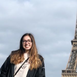 Meet your Posher, Justine